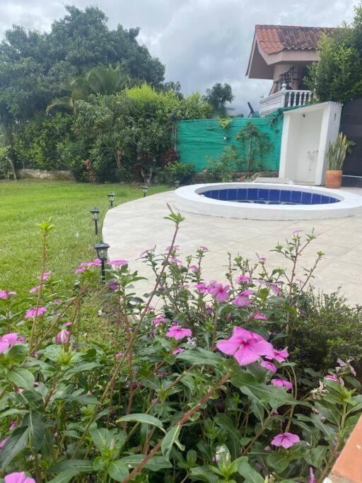 Holiday home Hermosa En Chinauta La Serena